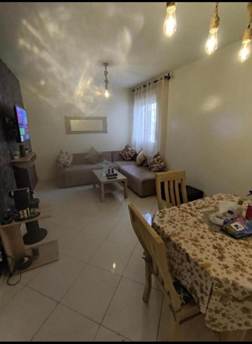 Beautiful Ground-Floor Apartment With Portable Air Conditioning, Parking, And Free Wi-Fi Casablanca Exterior photo